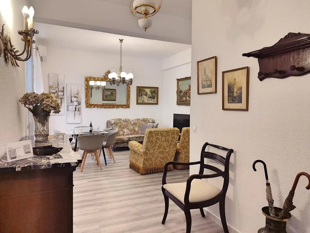 Eduardo Lucena 5, Casco Historico Apartment Cordoba 0*,  Spain
